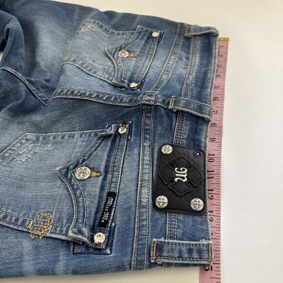Miss Me Jeans Boyfriend Capri Thick Stitch Rhinestone Embroidered 28 Flap Pocket - Picture 12 of 13